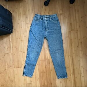 Vintage Guess Mom Jeans (24)